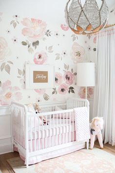 Jolie Wallpaper – Project Nursery Blush Pink Nursery, Ideas Habitaciones, Baby Nursery Inspiration, Girl Nursery Room, Floral Nursery, Pink Nursery, Project Nursery, Baby Bedroom, Nursery Inspiration