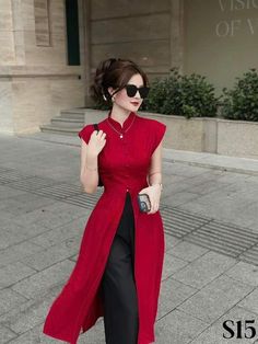 Trendy Outfit Ideas, Famous Dress, Fall Outfit Ideas, Elegante Casual, Trendy Outfit, Chiffon Material, Trendy Fall, Looks Chic, Chiffon Shirt