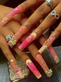 Nail Video, Fye Nails, Nails Inspired, Y2k Nails, Video Ideas, Beautiful Nail Designs, Yellow Nails