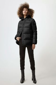 Women's Cypress Puffer Black Label | Canada Goose Canada Goose Black Label, Jackets Cropped, Tricot Fabric, Black Hood, Down Puffer Jacket, Long Parka, Image Model, Black Down, Ripstop Fabric