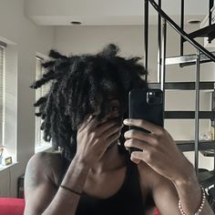 Dreadheads Aesthetic, Black Edges Hair, Back To School Dread Hairstyles, Loc Dye Styles, Thick Locks Hairstyle, Aesthetic Locs Hairstyles, Masc Black Hair Styles, Loc Messy Bun Styles, Hair Reference Black