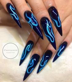 Horror Nails, Hippie Nails, Punk Nails, Edgy Nails, Goth Nails, Grunge Nails, Dope Nail Designs, Black Nail Designs, Black Nail