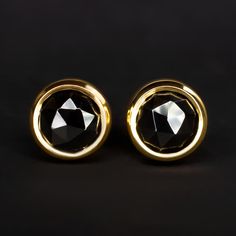 14k Yellow Gold and Black Spinel Stud Earrings - Minimalist Every Day Earrings #studearrings #earrings Antique Diamond Rings, Chic And Elegant, Gold Engraving, Black Spinel, Diamond Hoop Earrings, Antique Diamond, Everyday Earrings, Fine Earrings, Simple Earrings