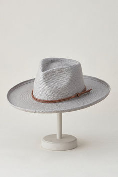 When the dress code reads “summer style but make it western,” slip on the Nuvola, a beautifully crafted Toyo straw hat with a decidedly Old West flavor. Woven Flat Brim Sun Hat For Rodeo, Flat Brim Woven Sun Hat For Rodeo, Wide Brim Woven Straw Hat For Rodeo, Woven Wide Brim Straw Hat For Rodeo, Summer Woven Panama Hat For Rodeo, Straw Boater Hat With Wide Brim For Rodeo, Summer Straw Hat With Flat Brim For Ranch, Wide Brim Paper Straw Hat For Rodeo, Woven Straw Hat With Flat Brim For Ranch