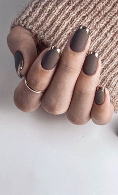 Grey Nail, Unghie Nail Art, Nagellack Trends, February Nails, Easy Nails, French Nail Designs, Brown Nails