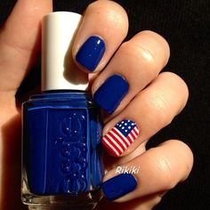 red, white and blue | flag | forth of july | Nail Art Easy Happy Ideas, Patriotic Nails, Fourth Of July Nails, 4th Of July Nails, July Nails, Blue Nail, Get Nails, Nail Designs Summer