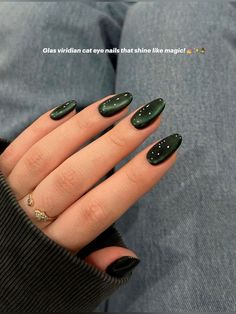 These glassy veridian cat eye nails are giving off major witchy vibes—perfect for the spooky season! All polishes are linked on my Amazon storefront, so click to shop now and get your Halloween nails on point! Huge thanks to @ heluviee for the inspo! 🧙‍♀️✨ #DIYNails #VelvetNails #GreenNails #NailTutorials #Ad#NailInspo #CatEyeNails December Nail Ideas, Cat Eye Nails Polish, Eye Nail Art, Witchy Nails, Velvet Nails, December Nails, Eye Nails, Minimal Nails, Glass Nails