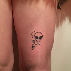 Poke Tattoo Ideas, Stick And Poke Tattoo Ideas, Ufo Tattoo, Stick Tattoo, Stick Poke Tattoo, Stick And Poke Tattoo, Hippie Tattoo, Tato Henna, Petit Tattoo