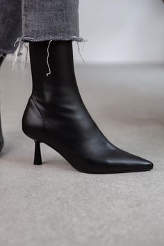 No returns or exchanges on our products. color: black material: vegan leather heel length: 6 cm length of boots: 20 cm (excluding heel) 5 us / 35 eu / 2.5 uk 6 us / 36 eu / 3.5 uk  6.5 us / 37 eu / 4 uk  7.5 us / 38 eu / 5 uk  8.5 us / 39 eu / 6 uk  9 us / 40 eu / 6.5 uk  9.5 us / 41 eu / 7 uk Stretch Boots, Womens Booties, Heel Boot, Booties Ankle Boots, How To Stretch Boots, Boots High, Oct 31, Handmade Shoes, High Heel Boots