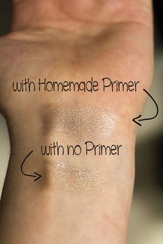 Get your eyeshadow to last longer, without spending a fortune, with this homemade eyeshadow primer. Only 3 ingredients, and a minute of prep time. Primer Drugstore, Homemade Primer, Drugstore Eyeshadow