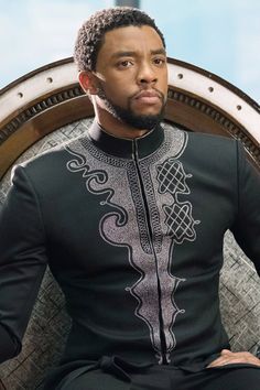 Chadwick Boseman Won’t Be Digitally Added to Black Panther 2 Panther Pride, Black Panther Chadwick Boseman, Royal Lifestyle, Terno Slim, African Suit, Afro Men