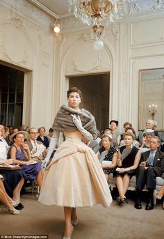 Dior Vintage, 1950s Style, Christian Dior Couture, Couture Mode, Dior Fashion