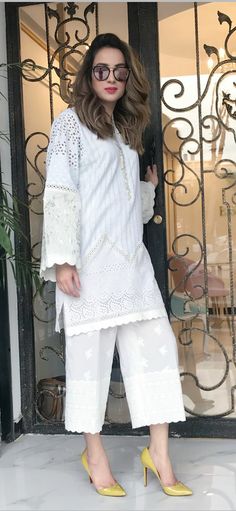 Hacoba Top, Dressing Design Ideas, Kurti Ideas, Pakistani Kurti, Dressing Design, Agha Noor, Eid Dress, Pakistani Women Dresses, Muslim Dresses