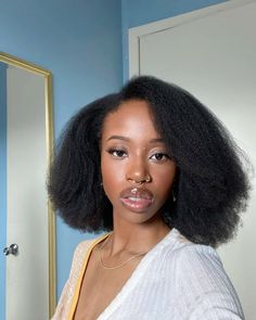 Stretched 4c hair Natural Hair Mid Length, 4c Coily Hair, Short 4c Fro, Low Density 4c Hair, Defining 4c Hair, 4c Shoulder Length Natural Hair, Blown Out 4c Hairstyles, Stretched 4c Hairstyles, Blow Dried 4c Hair