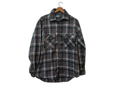 "Vintage Fieldmaster 80s 90s Wool Blend Gray Plaid Flannel Shirt Button Down with double Pockets Long Sleeve Mens Medium ☆ SIZE: Men's Medium ☆ MEASUREMENTS (inches, item lying flat): ✄ Length: 28.5\" ✄ Width (armpit to armpit): 23\" ✄ Arms (armpit seam to cuff): 19.5\" ☆ COLOR: Gray ☆ MATERIAL: 40% Wool, 50% Acrylic, 5% Rayon ☆ BRAND:  Fieldmaster ☆ CONDITION: The item is vintage and previously loved. There is a small hole in the bottom front of the shirt, but no damage otherwise.  Thanks for c Retro Collared Flannel Shirt With Pockets, Vintage Button-up Flannel Shirt With Pockets, Vintage Flannel Button-up Shirt With Pockets, Vintage Winter Shirt With Pockets, Vintage Flannel Shirt With Pockets, Extra Fits, Valentina Core, Grunge Flannel Shirt, Mens Grunge