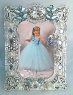 Frozen Birthday Party Decorations, Frozen Party Decorations, Button Creations