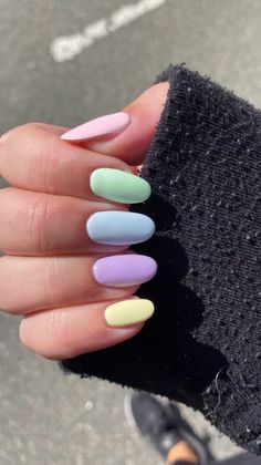 pastel nails, pastel colorful nail polish, long nails Pastel Colorful Nails, Colorful Nails, Rainbow Nails, Pastel Nails