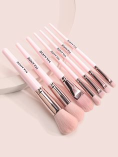 Rosa  Collar  plástico   Embellished   Utensilios de belleza Pink Makeup Brushes, Unicorn Makeup Brushes, Kylie Makeup, Pink Makeup Brush, Unicorn Makeup, Graphic Makeup, Pink Cosmetics, Makeup Brushes Set