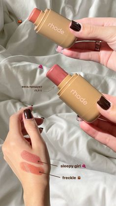 Teenager Makeup, Sleepy Girl, Makeup List, Dewy Makeup, Makeup Beginners, Glow Skin, Evening Makeup, Makeup Needs