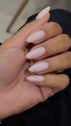 Nails Simple Acrylic Almond, Natural Long Nails Ideas, Neutral Alomd Nails, Almond Nails Designs Pink And White, Pretty Winter Nails Classy Almond, Almond Classic Nails, Pink Milky Almond Nails, Light Color Almond Nails, Almond Nails Pale Pink