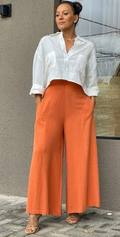 Orange Womens Outfits, Tulle Pattern, Casual Chic Outfits, Classy Casual Outfits, Casual Chic Outfit, Modest Fashion Outfits, Looks Chic, Mode Inspiration