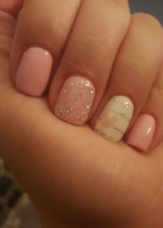 Disney nails, pink! Disney Manicure, Heart Nail, Super Nails, Nails For Kids, Disney Nails