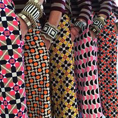 Mode Prints, Look Boho Chic, Estilo Punk, African Inspired, Fashion Editorial, Pattern Mixing, Mode Inspiration, Mixing Prints