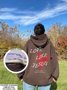 We are loving our latest Christian Hoodie! It's giving total Christian Aesthetic Trendy Vibes! We love that this is a unisex style & can work great for a men's Christian Hoodie & Is a great gift! See the rest of our christian collection here! - https://www.etsy.com/shop/StudioAMARIE?ref=shop-header-name&listing_id=948312516§ion_id=44846198 This hoodie is so cozy that you won't want to take off! Cute, comfortable and trendy -- a necessity for any aesthetic clothing collection! The material is the Christian Hoodie Ideas, Christian Sweatshirts For Women, Jesus Gift, Jesus Sweatshirts, Christian Hoodies, Love Like Jesus, Christian Quotes Prayer, Jesus Is Life