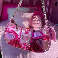 Hello Kitty Mcbling, Y2k Style Pink Bag For Everyday Use, 2000s Accessories Handbags, Cheap Y2k Crossbody Bag, Yk2 Handbags, Pink Y2k Purse, Heart Mirror, Metallic Design