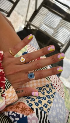 Nails And Rings, Sparkly Nails, Chrome Nails, Trendy Nails