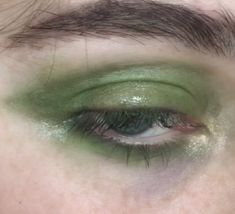 Goblincore Makeup, How To Do Makeup, Green Eye