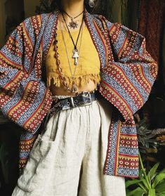 Outfit Astethics, Hippie Outfit Ideas, Pixie Core, Elegant Sport, Mode Hippie, Estilo Hippie, Mode Boho