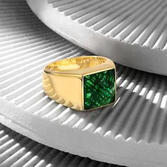 OTTASILVER 18K Gold Basic Ring with Green Zircon Ring Men Gold, Mens Gold Ring, Basic Ring, Ring Minimal, Mens Silver Jewelry, Mens Gold Rings, Solid Gold Jewelry, Unisex Ring, Mens Gold