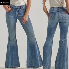 Stylish And Sturdy! As Always Great Quality From Wrangler! 70s Denim, Mid Rise Flare Jeans, Jean Color, Denim Pants Women, Striped Jeans, Flare Leg Jeans, Selvedge Denim, Retro Women, Wrangler Jeans