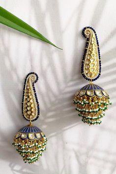 Modern Indian Jewelry, Vintage Indian Jewelry, Indian Jhumka, Neck Pieces Jewelry, Kundan Work, Antique Jewellery Designs