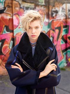 Blond Short Hair, Hair Tomboy, Undercut Haircut, Pixie Crop, Hipster Hairstyles, Stella Maxwell