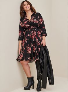 Tamara Kalinic Dress, Shirts Under Dresses Plus Size, Hello Kitty Dress, Knit Skater Dress, Ribbed Bodycon Dress, Mini Skater Dress, Dress Shirt Sleeves, Dyed Dress, Lace Dress Black