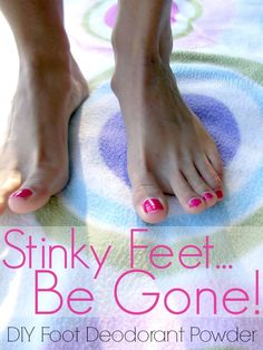 Stinky Feet...Be Gone! (DIY Foot Deodorant Powder Recipe) | Scratch Mommy Herbal Facial Steam, Solid Perfume Recipes, Skin Lightening Serum, Deodorant Powder, Diy Deodorant, Perfume Recipes, Diy Aromatherapy, Diy Facial, Powder Recipe