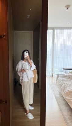 Travel Outfit Summer Hijab, Hijabi Travel Outfit Summer, Summer Manto Model, Modest Travel Outfit Summer, Modest Beach Fits, Turkey Outfits Women, Casual Sporty Outfits, Blouse Casual Fashion