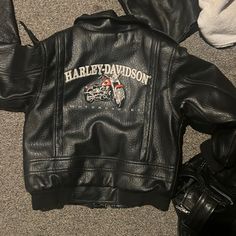 Really Nice Kids Harley Davidson Jacket Size 6 Very Thick Material Heavy Duty Jacket!! Harley Davidson Jacket, Kids Coats, Girls Jacket, Kids Jacket, Fashion Ideas, Cool Kids, Harley Davidson, Really Cool Stuff, Boy Or Girl