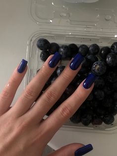 Navy Coffin Acrylic Nails, Square Nails Winter Colors, Acrylic Nails One Color Simple, Square Dark Blue Nails, Navy Blue Nails Square, Dark Blue Nails Square, Nails For Blondes, Navy Blue Nails Coffin, Dark Blue Square Nails