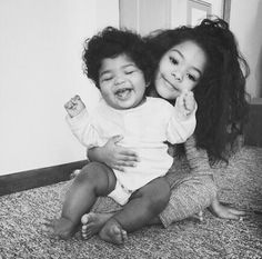 @FwRynelle. $$ Newborn Black Babies, Cutest Picture Ever, Kids Fever, Black Babies, Family Goals, Baby Family