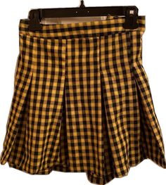 Yellow Pleated School Skirt, Trendy Yellow School Bottoms, Yellow Pleated Skirt For School, Trendy High-waist Yellow Skirt, Trendy Yellow Bottoms For School, Trendy High Waist Yellow Skirt, Yellow School Skirt For Spring, Yellow Mini Skirt For School, Yellow Mini Skirt For Fall