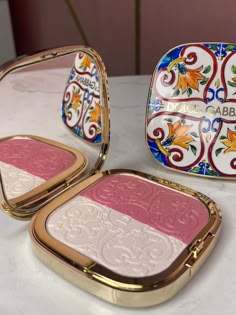 Румяна, долчье габана, эстетика, красота, blush dolce gabbana dg d&g dolce&gabbana luxury aesthetic makeup cosmetic Dolce Gabbana Aesthetic, Dolce And Gabbana Aesthetic, Art Supplies Storage, Eye Makeup Pictures, Luxury Cosmetics, Braided Hairstyles Updo, Luxury Aesthetic