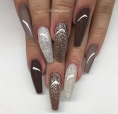 Dark Color Acrylic Nails, Nails Gorgeous, Unghie Nail Art, White Nail, Dipped Nails, Gel Nail Designs