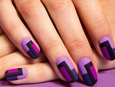 Осінній манікюр 2024 – тренди та ідеї на осінь Nail Art Viola, Nail Art Simple, Color Block Nails, Water Marble Nail Art, Purple Nail Art, Fun Nail Colors, Geometric Nail Art, Purple Nail Designs, Marble Nail Art