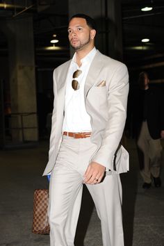 Deron Williams Deron Williams, Crazy Outfits, Nba Stars, Dapper Men, Grown Man, National Basketball Association, Well Dressed Men