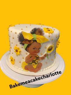 Sunflower Baby Shower Cake, Baby Sunflower, Sunflower Birthday Parties, Sunflower Baby Shower, Unique Baby Shower Themes, God Baby, Sunflower Baby Showers, Baby Shower Yellow