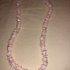 Great Condition Clasp Works New Without Tags Vsco Jewelry, Shell Necklace, Necklace Choker, Shell Necklaces, Womens Jewelry Necklace, Pink White, Choker, Choker Necklace, Shells