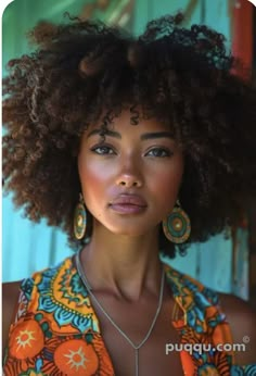 Afros Black Women, Haircuts For Women Long Hair, Bob Hairstyles For Black Women, Curly Fro, Women Long Hair, Short Haircuts For Women, Ombré Hair, Classic Hairstyles